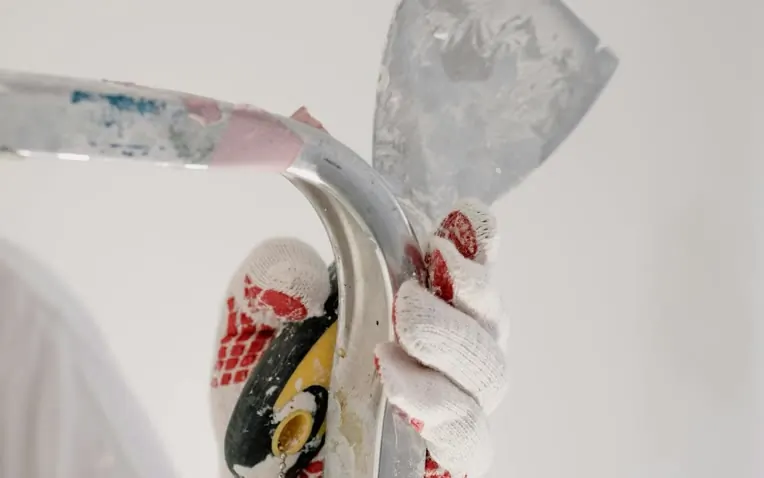 Drywall repair Contractor in Bellevue, WA